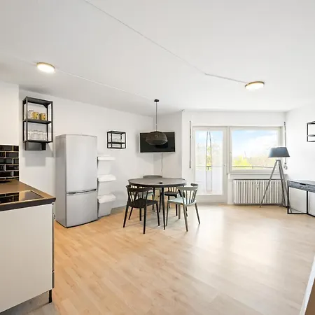 Apartment Sali Homes - Fewo Bluehendes Barock