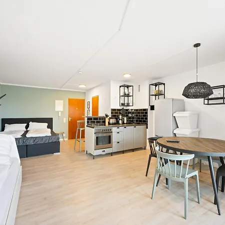 Sali Homes - Fewo Bluehendes Barock