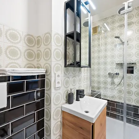 Apartment Sali Homes - Fewo Bluehendes Barock Ludwigsburg